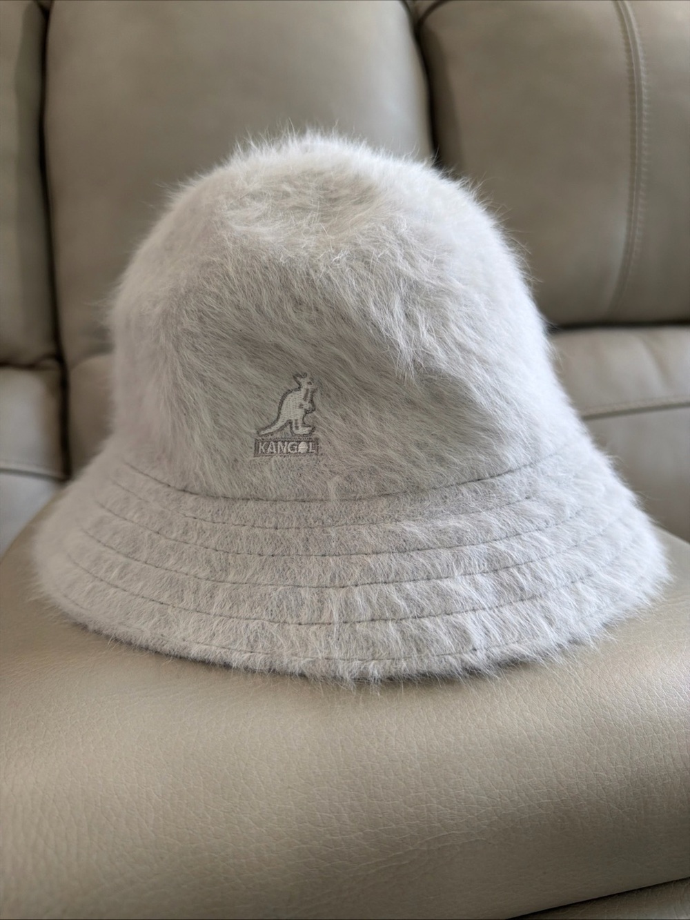 Unisex Kangol Furgora Sky Grey Casual Bucket Hats NWT Size M